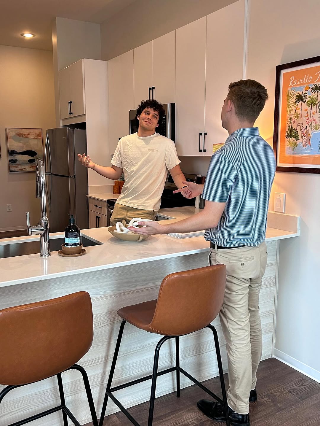 Today is your LAST CHANCE to renew at your renewal rate \u23f0 They're gone tomorrow, so make sure you AND your roommates renew to secure your apartment + renewal discount!! \ud83c\udfe1\n\n