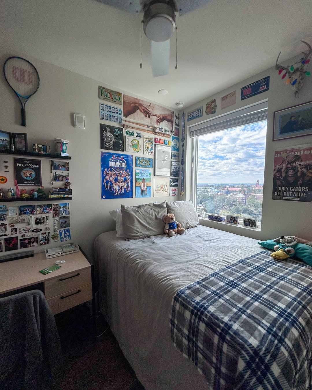 This is what \u201cmake it your own\u201d looks like \ud83d\udd25 Your bedroom, styled your way \ud83c\udfa8 Secure one of our 5x5s before they're completely sold out! \n\nBook a tour at our link in bio \ud83d\udcf2 \n\n