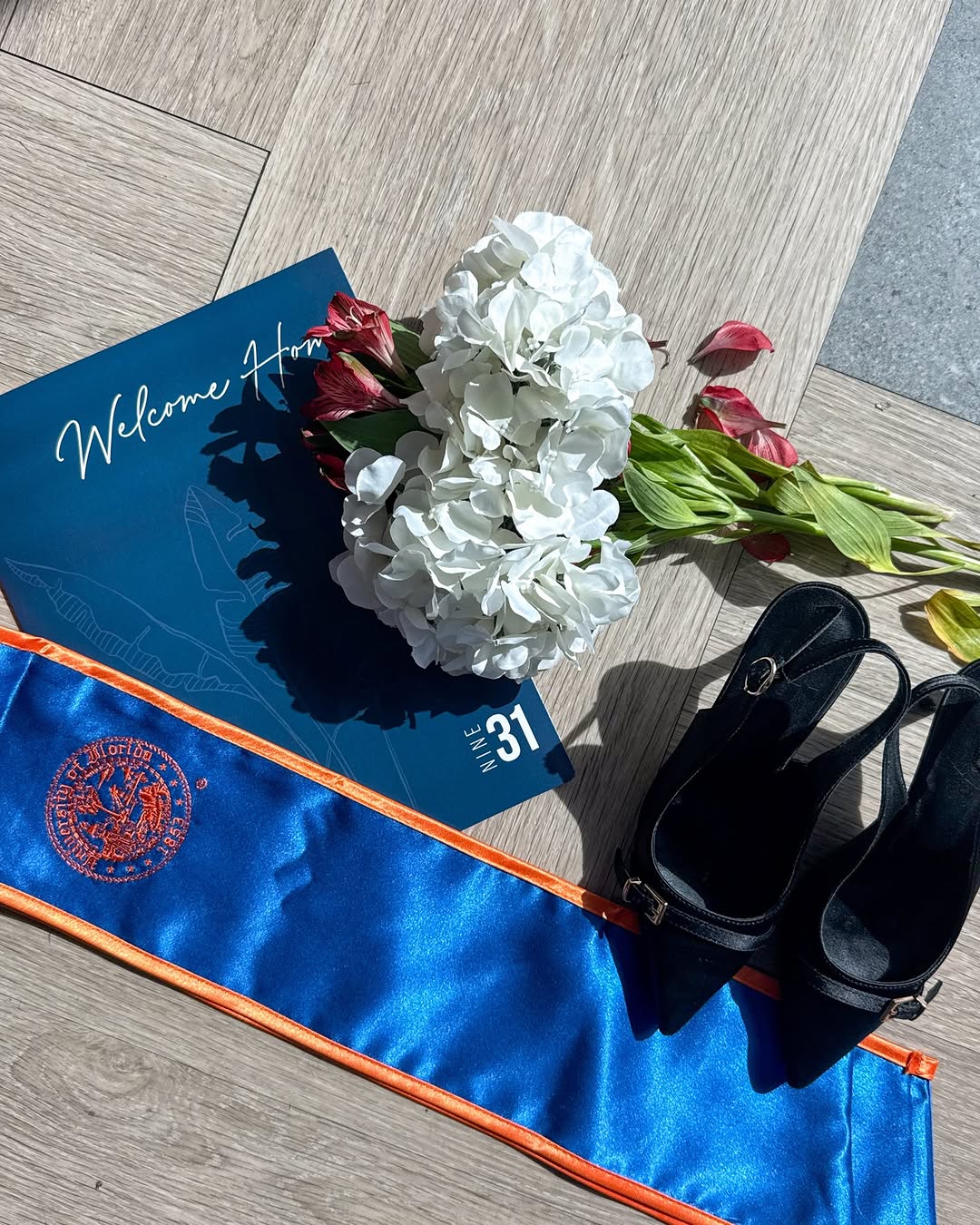 Congratulations Gator grads \ud83d\udc99\ud83e\udde1 Join us in the lobby tomorrow for brunch to celebrate your achievements this year \ud83d\udc0a\n\n