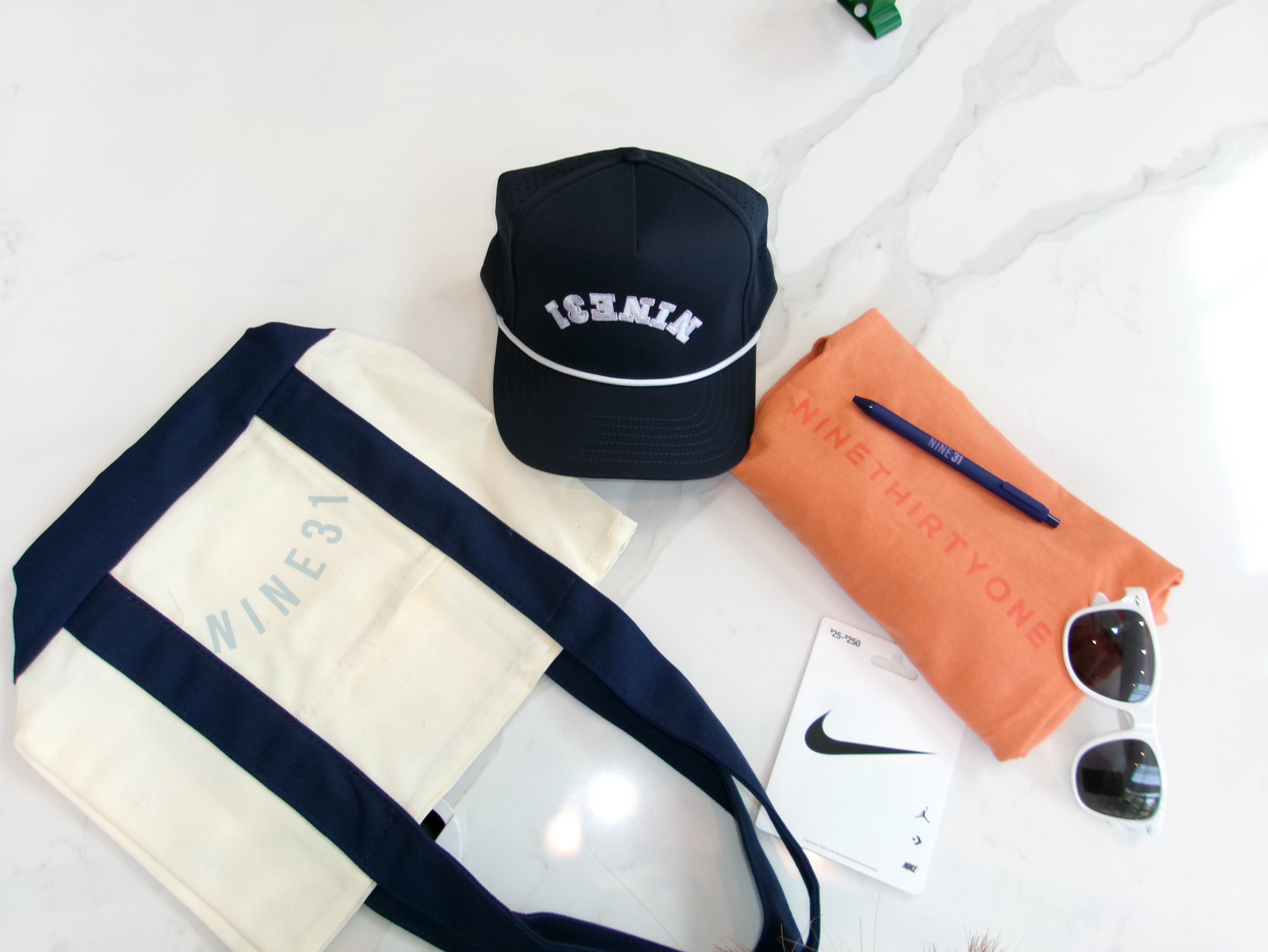 WIN IT WEDNESDAY \n\ud83e\udde1Like this post + follow \n\ud83d\udc99tag a friend